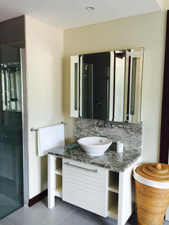 Eden Island P238A13 Lux Apartment Bilik gambar