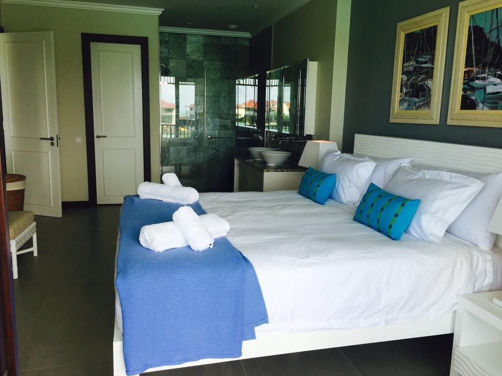 Eden Island P238A13 Lux Apartment Bilik gambar